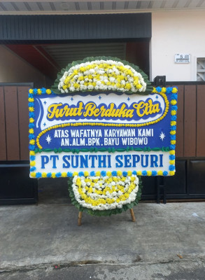 Papan Bunga Duka di Pulau Ternate