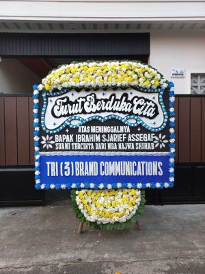 Papan Bunga Duka di Pulau Ternate